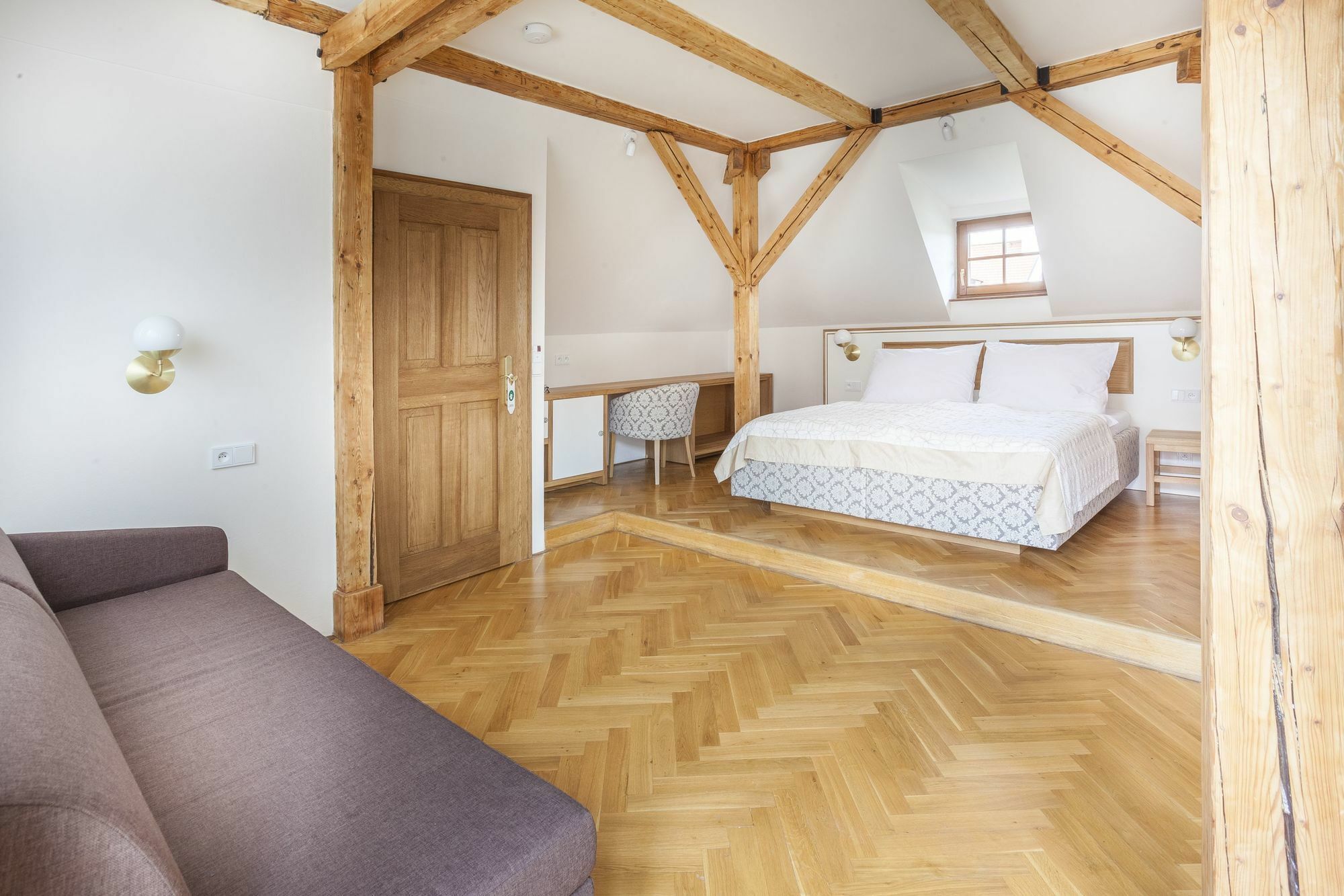 Hotel At The Golden Scissors Prague Extérieur photo